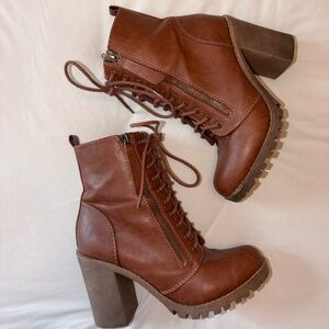 Soda Brown Lace-Up Boots Size 7.5 with 3.5 inch heel